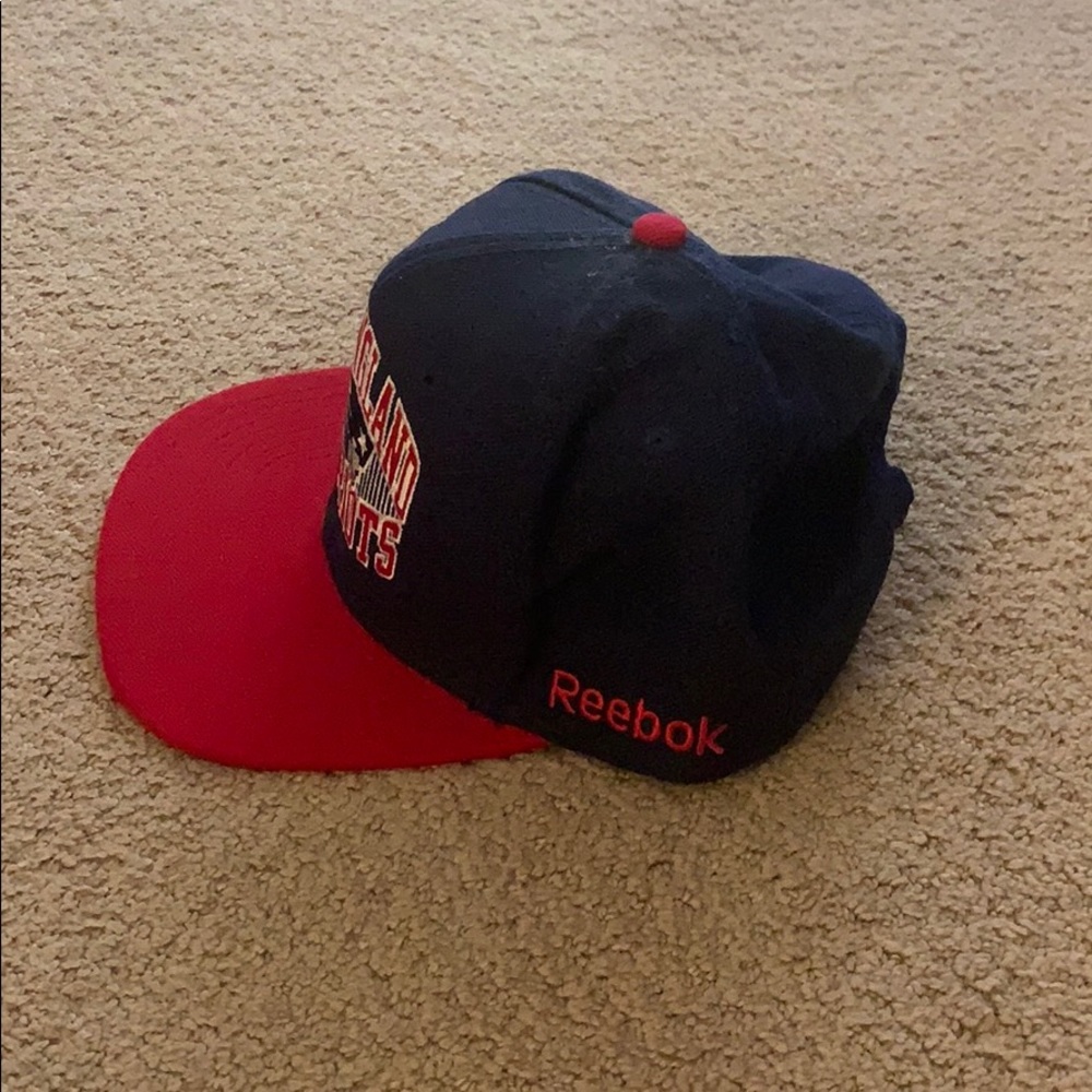 New England Cap - Picture 2 of 3